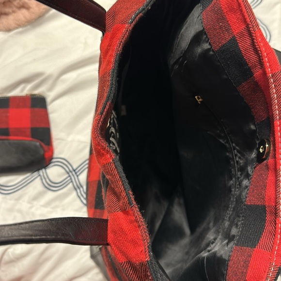 Marley monogrammed KJJ buffalo plaid tote bag with makeup bag inside. - Picture 3 of 8